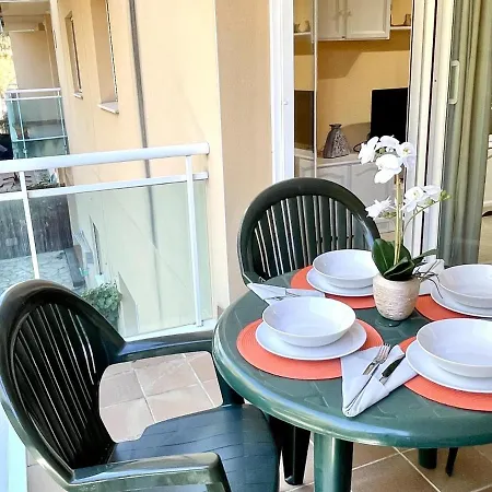 Apartbeach Golden Emma Junto Playa Y Parking Salou