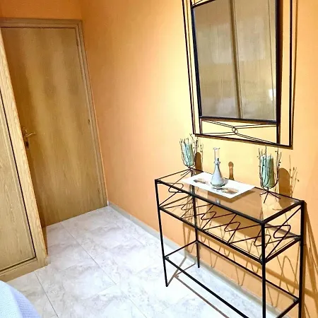 Apartbeach Golden Emma Junto Playa Y Parking